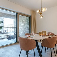 Apartment With Terrace Close to the sea