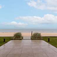 Apartment With Garden at the Seaside in Knokke