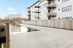 Apartment With Natural Swimming Pool