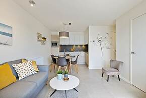 Apartment With Natural Swimming Pool