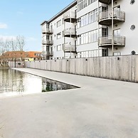 Apartment With Natural Swimming Pool