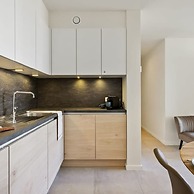 Apartment With Natural Swimming Pool