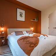 Stunning Apartment With Terrace and Parking