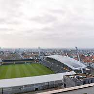 Stunning Apartment With Terrace and Parking