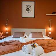 Stunning Apartment With Terrace and Parking