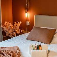 Stunning Apartment With Terrace and Parking