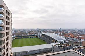 Stunning Apartment With Terrace and Parking