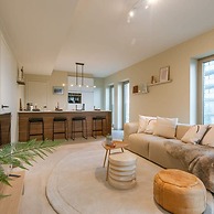 Stunning Apartment With Terrace and Parking