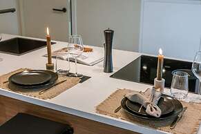 Stunning Apartment With Terrace and Parking