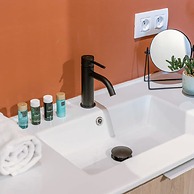 Stunning Apartment With Terrace and Parking