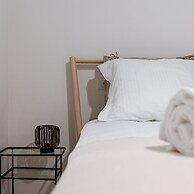 Comfortable Apartment Near the sea