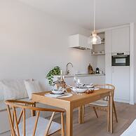 Comfortable Apartment Near the sea