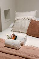 Modern Apartment Near the Beach