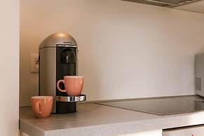 Modern Apartment Near the Beach