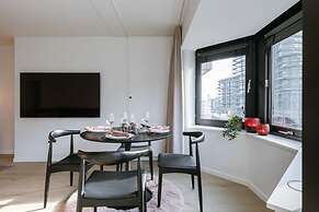 Modern Apartment Near the Beach