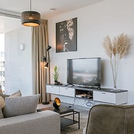 Bright Apartment With Seaview