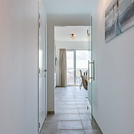 Bright Apartment With Seaview