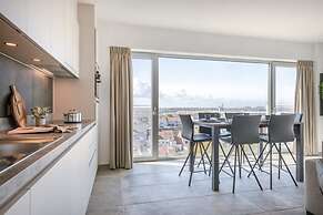 Bright Apartment With Seaview