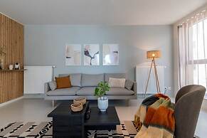 Queen at Sea Modern 2 Bedroom Apartement