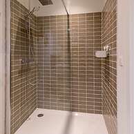 Queen at Sea Modern 2 Bedroom Apartement