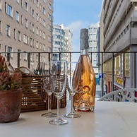 Queen at Sea Modern 2 Bedroom Apartement