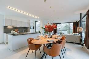 Apartment With two Large Terraces