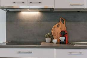 Apartment With two Large Terraces