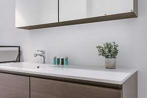 Apartment With two Large Terraces