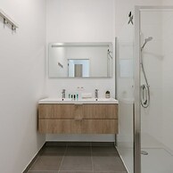 Spacious House Close to the Beach