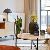 Fully Equipped Apartment With Lateral sea View