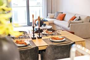 Fully Equipped Apartment With Lateral sea View