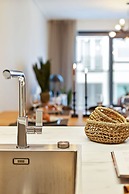 Fully Equipped Apartment With Lateral sea View