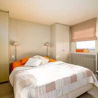 Stunning Penthouse With Free Parking and sea View