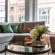 Modern Apartment for up to Five People