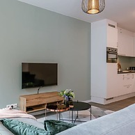 Modern Apartment for up to Five People