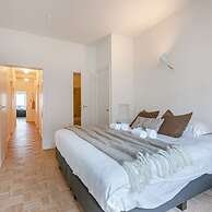 Apartment With Seaview