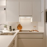 Modern and Spacious Apartment With Terrace