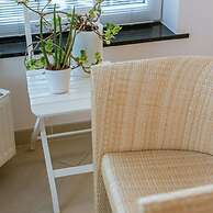 Modern and Spacious Apartment With Terrace