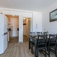 Pleasant Apartment With Frontal sea View