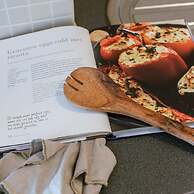 Pleasant Apartment With Frontal sea View