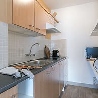 Pleasant Apartment With Frontal sea View