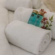 Pleasant Apartment With Frontal sea View