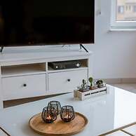 Superb Apartment With sea View and Private Parking