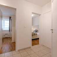 Superb Apartment With sea View and Private Parking