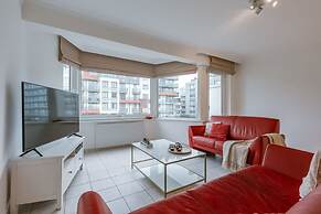 Superb Apartment With sea View and Private Parking