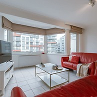 Superb Apartment With sea View and Private Parking