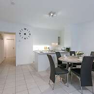 Superb Apartment With sea View and Private Parking