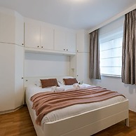 Superb Apartment With sea View and Private Parking