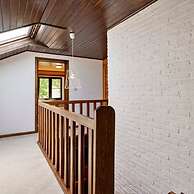 Holiday Home in the Greenery of Limburg