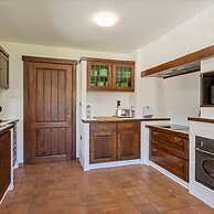 Holiday Home in the Greenery of Limburg